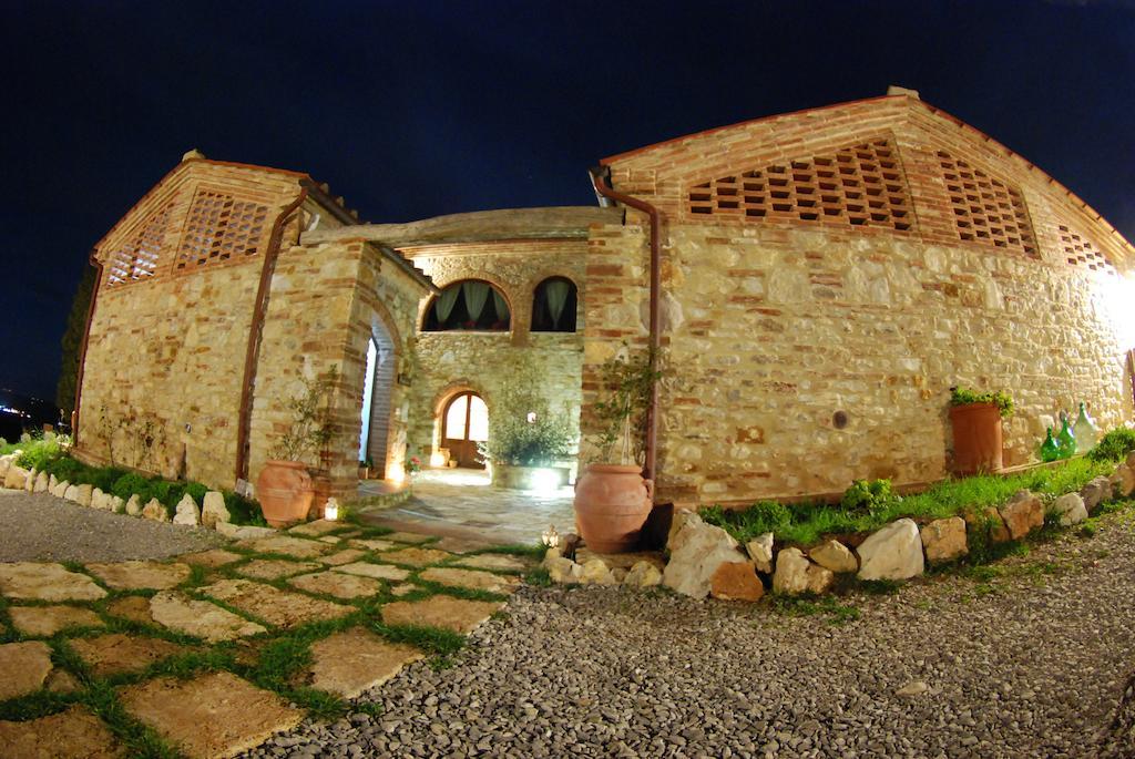 Agriturismo Scannano 세레디라폴라노 외부 사진
